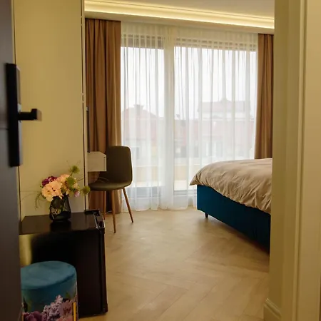 Belleview Boutique Suites (Adults Only) 4*