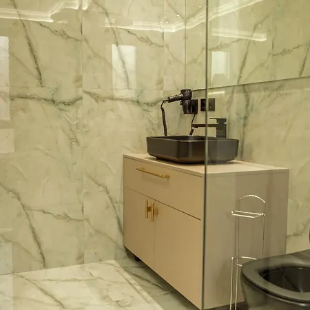 Hotel apartamentowy Belleview Boutique Suites (Adults Only)